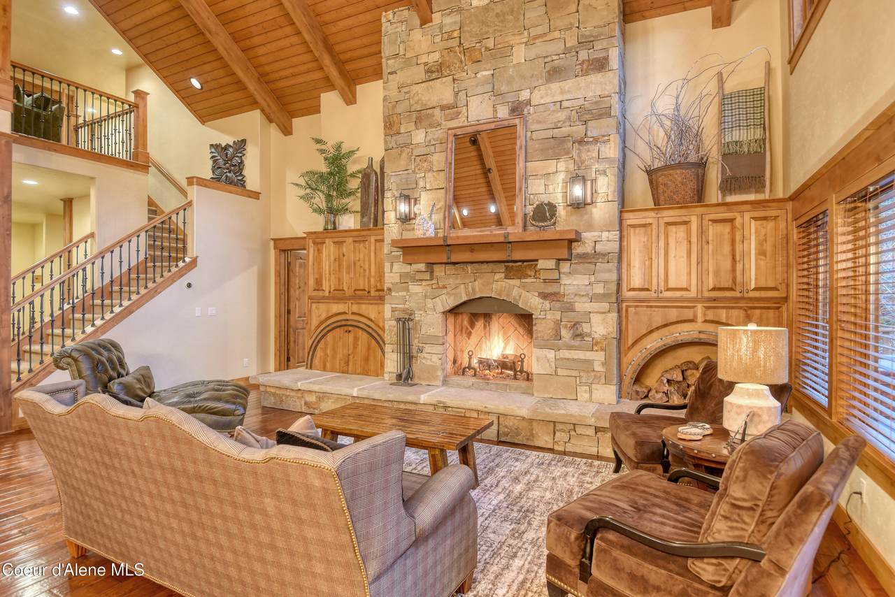 432 Idaho Club Dr - Photo 1