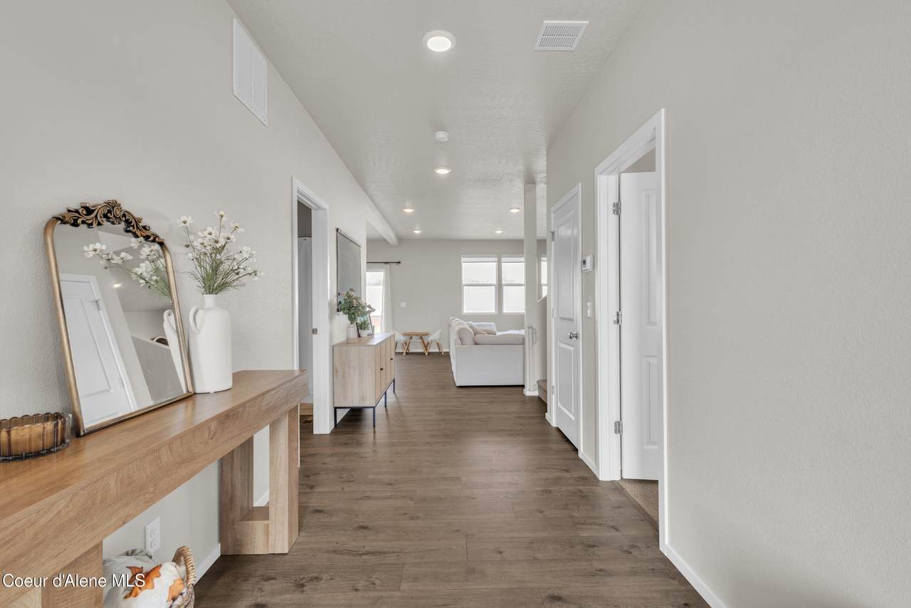 3261 Corvus St - Photo 1