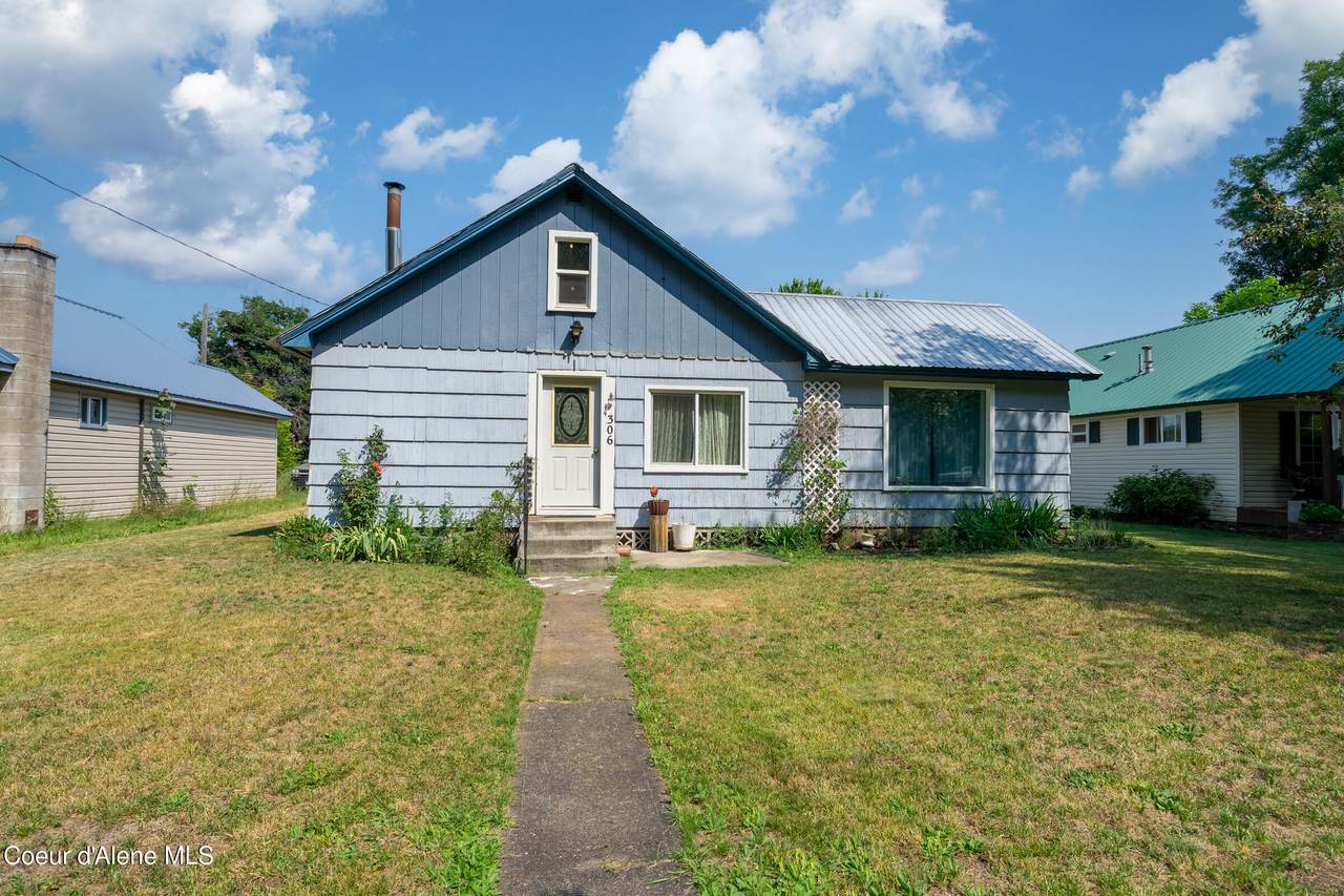 306 Hill St - Photo 1
