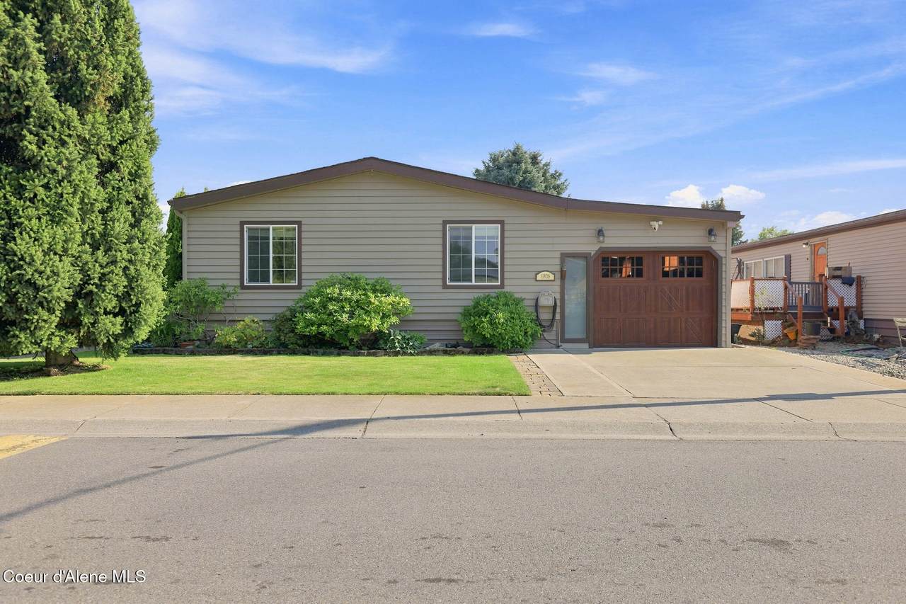 1806 Dartmouth Cir - Photo 1