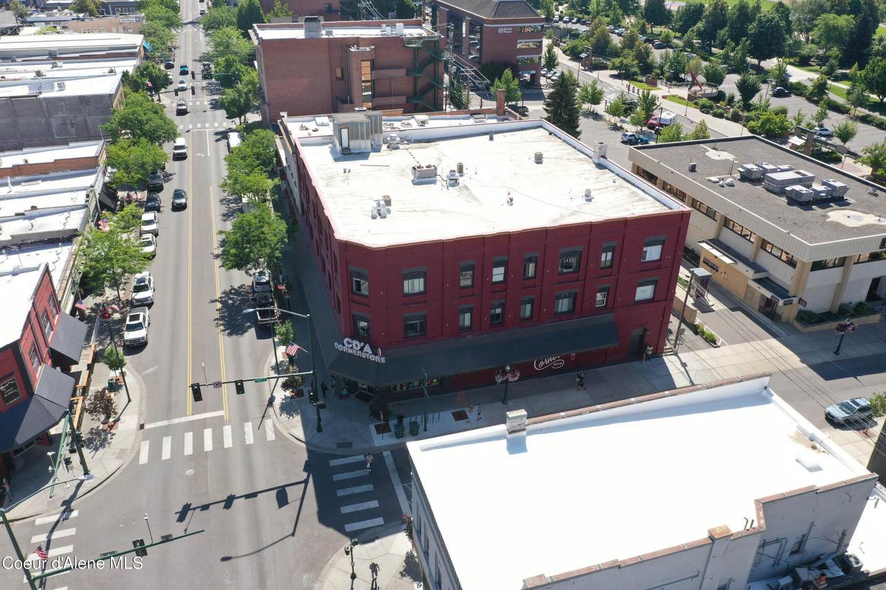 402 Sherman Ave - Photo 1