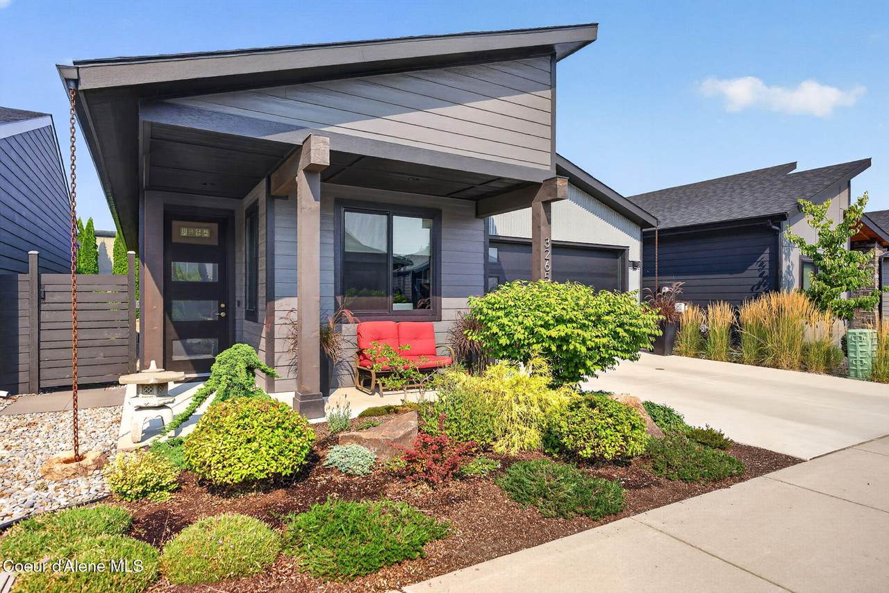 3265 Rosalia Rd - Photo 1