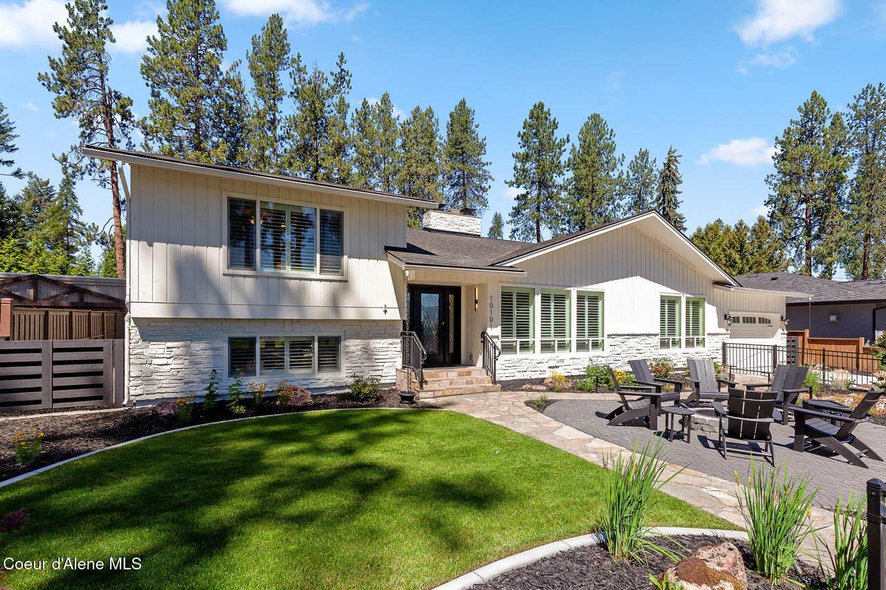 10101 Pines Rd - Photo 1