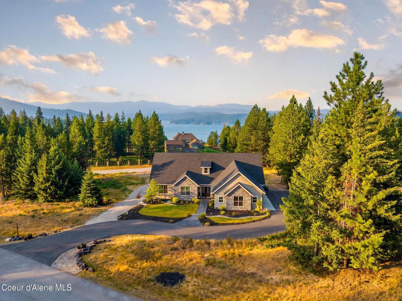 8797 Hana Dr - Photo 1