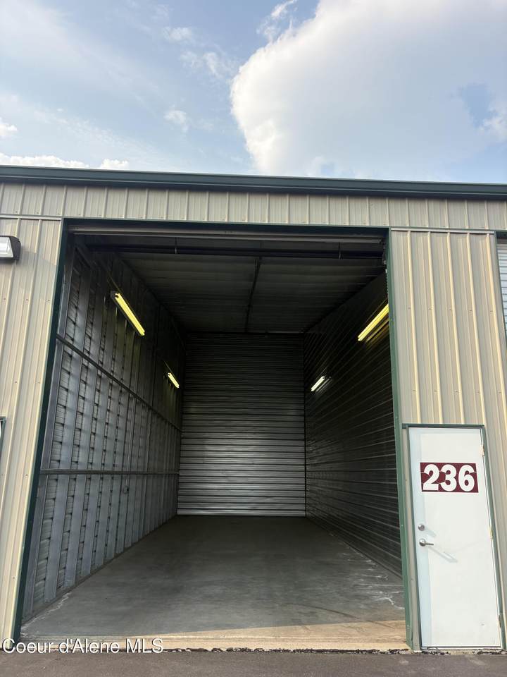 498 Garwood Rd - Photo 1