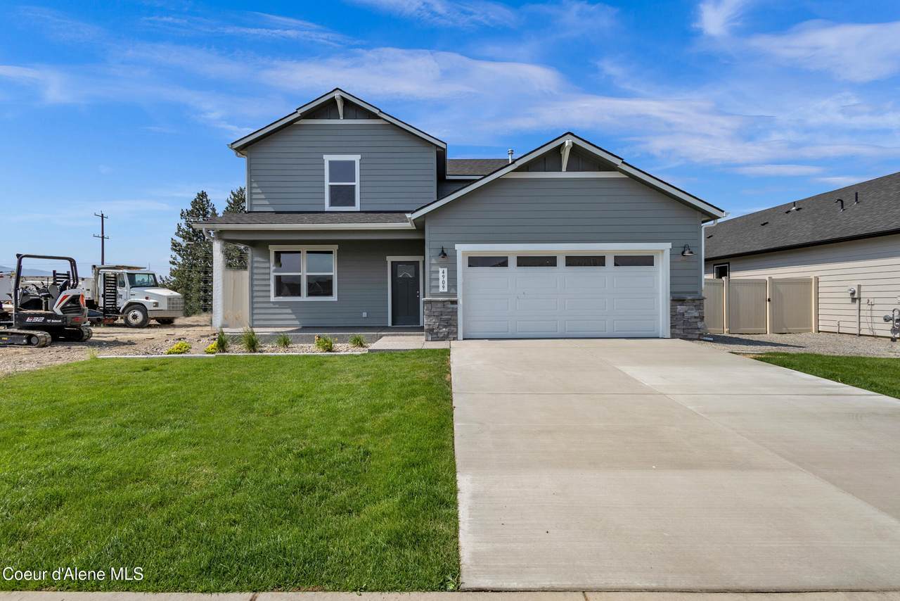 4909 Homeward Bound Blvd - Photo 1