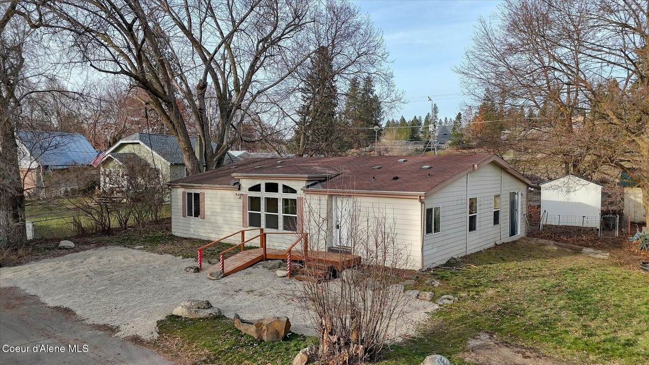 4595 Reeves St - Photo 1