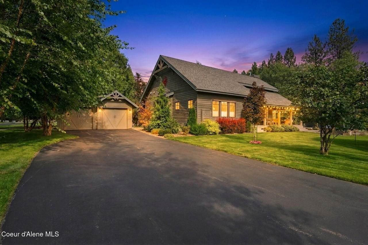 518 Hornby - Photo 1