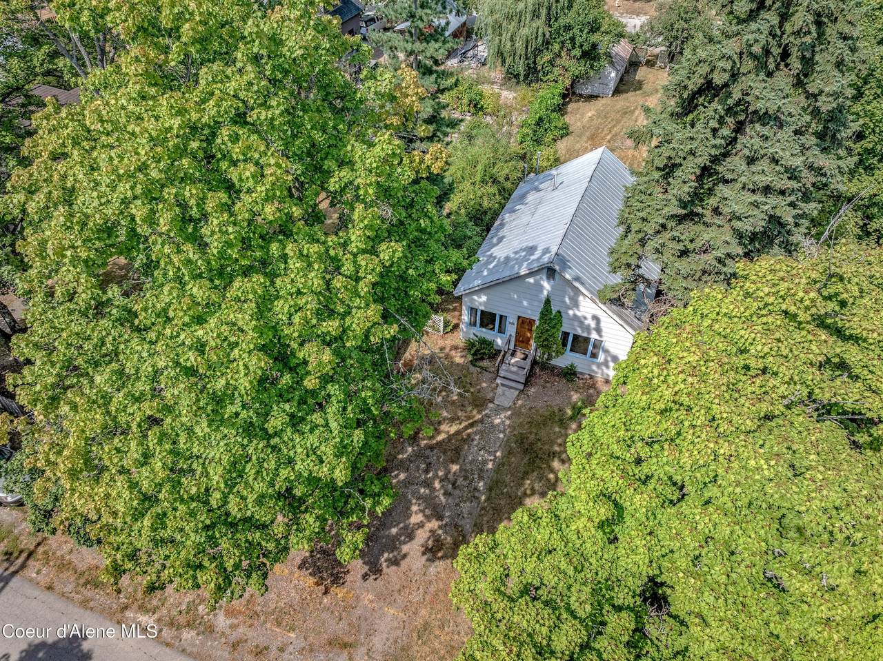 306 Washington St - Photo 1
