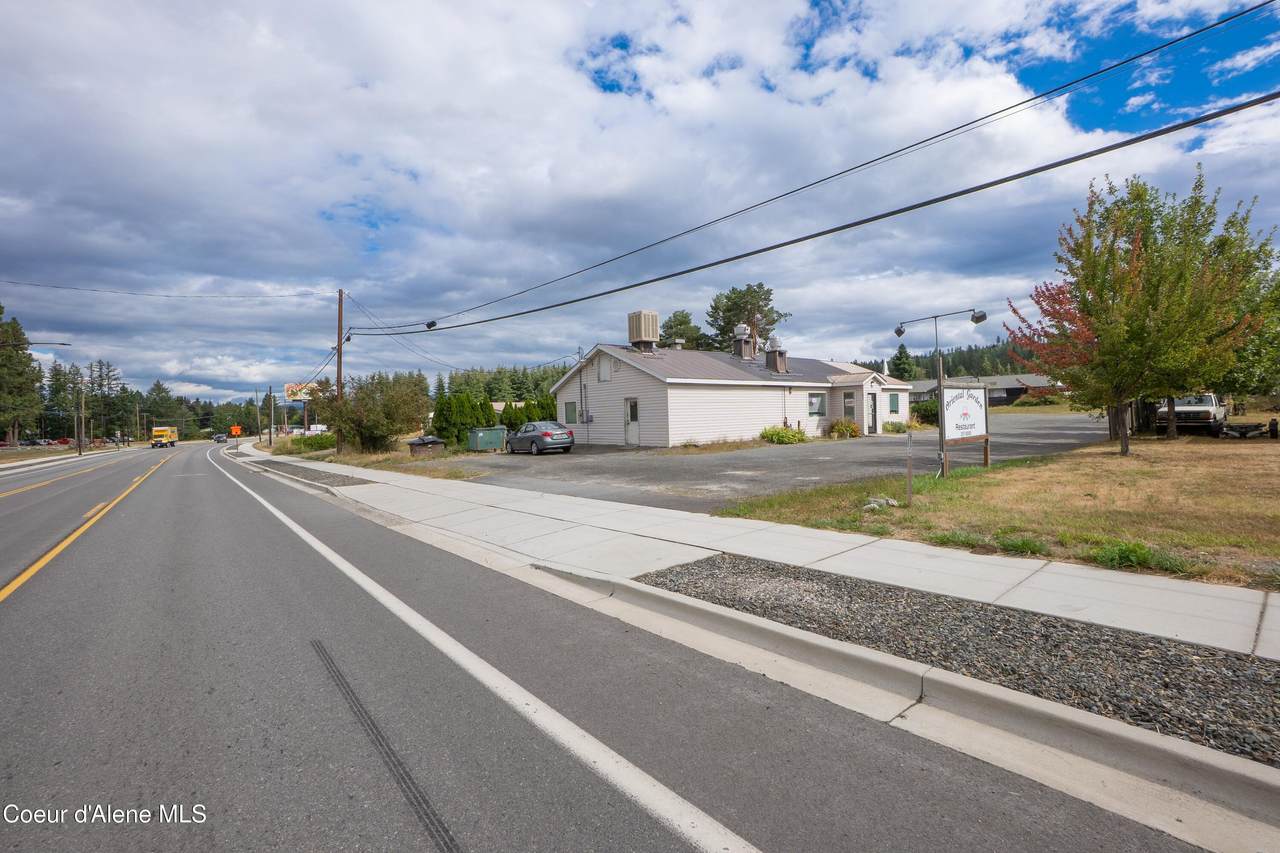 6231 Main St - Photo 1