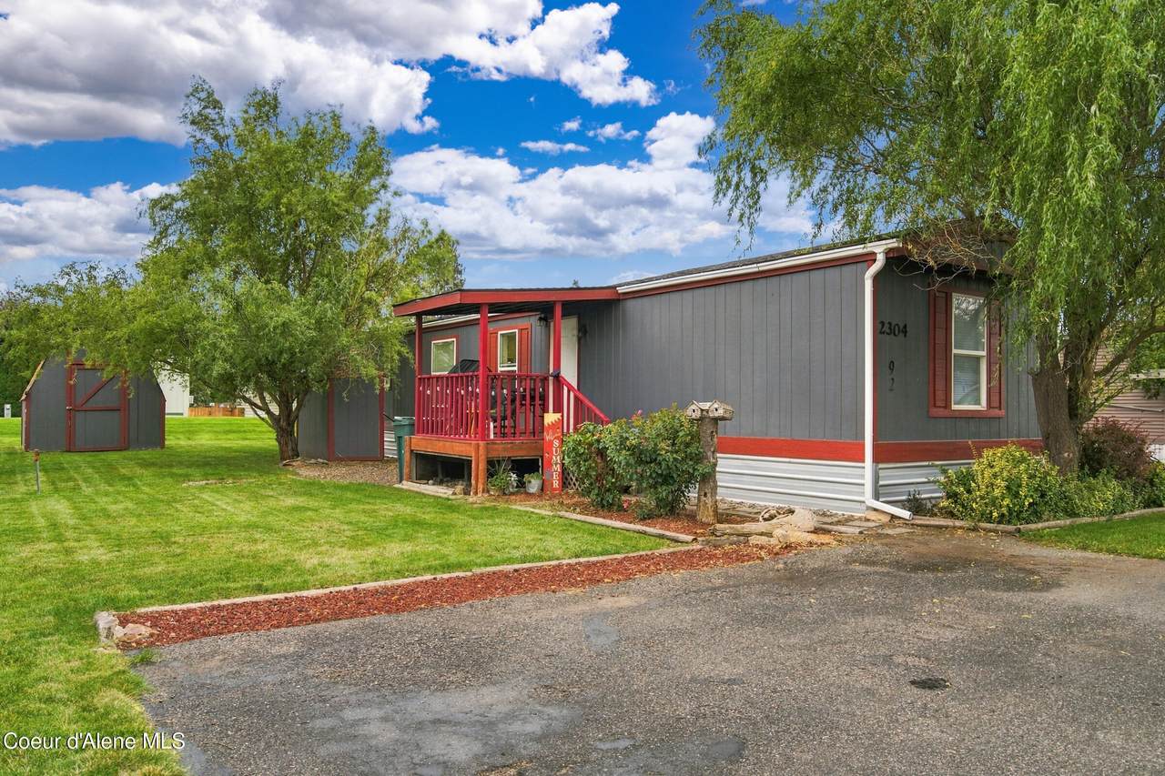 2304 Pellinore Way - Photo 1