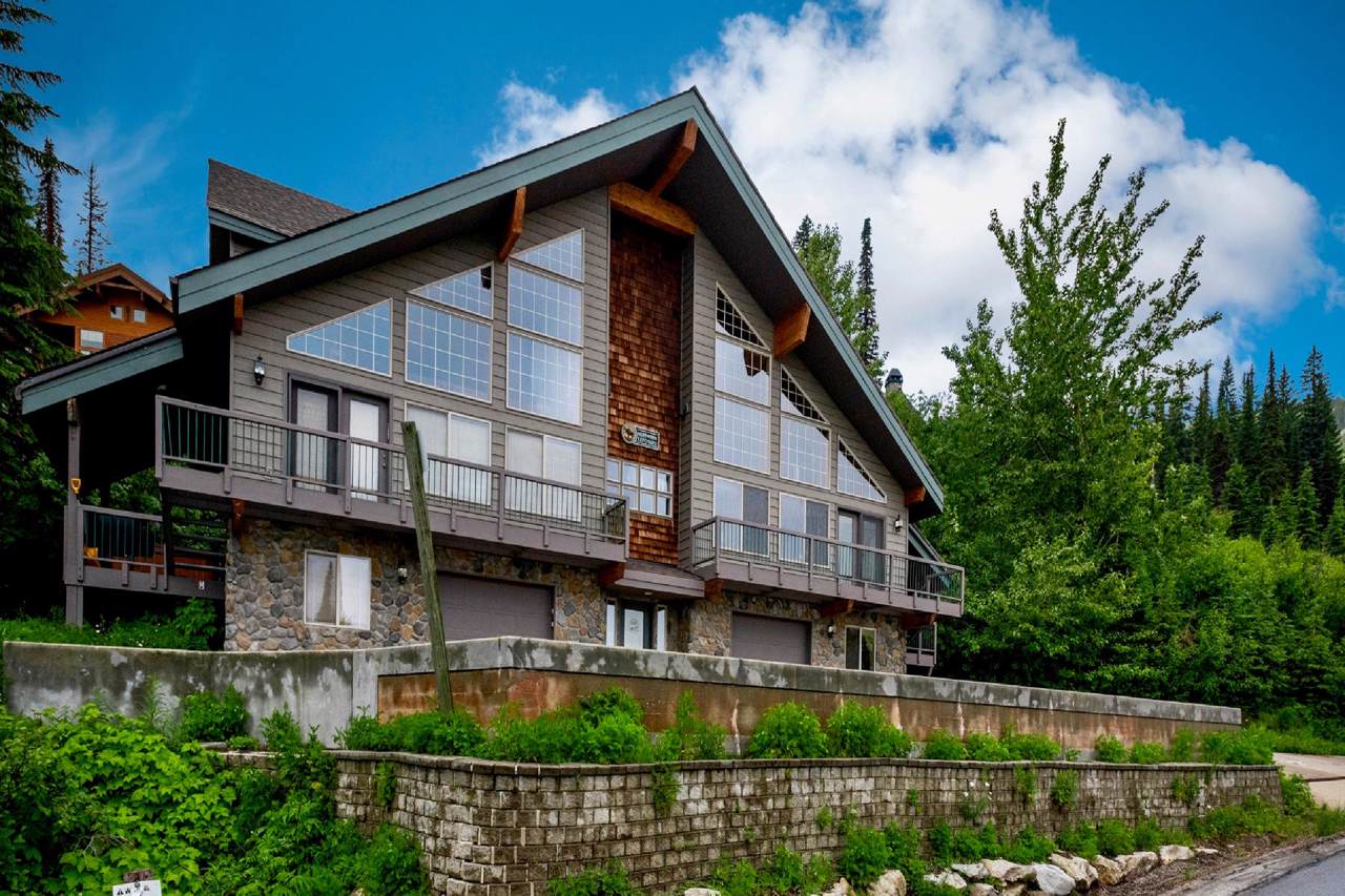 448 Crystal Springs #B - Photo 1