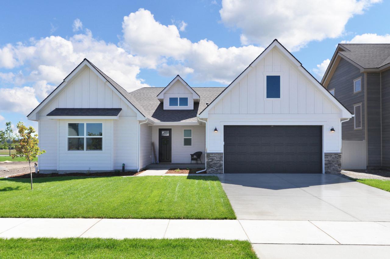 3660 Cyprus Fox Loop - Photo 1