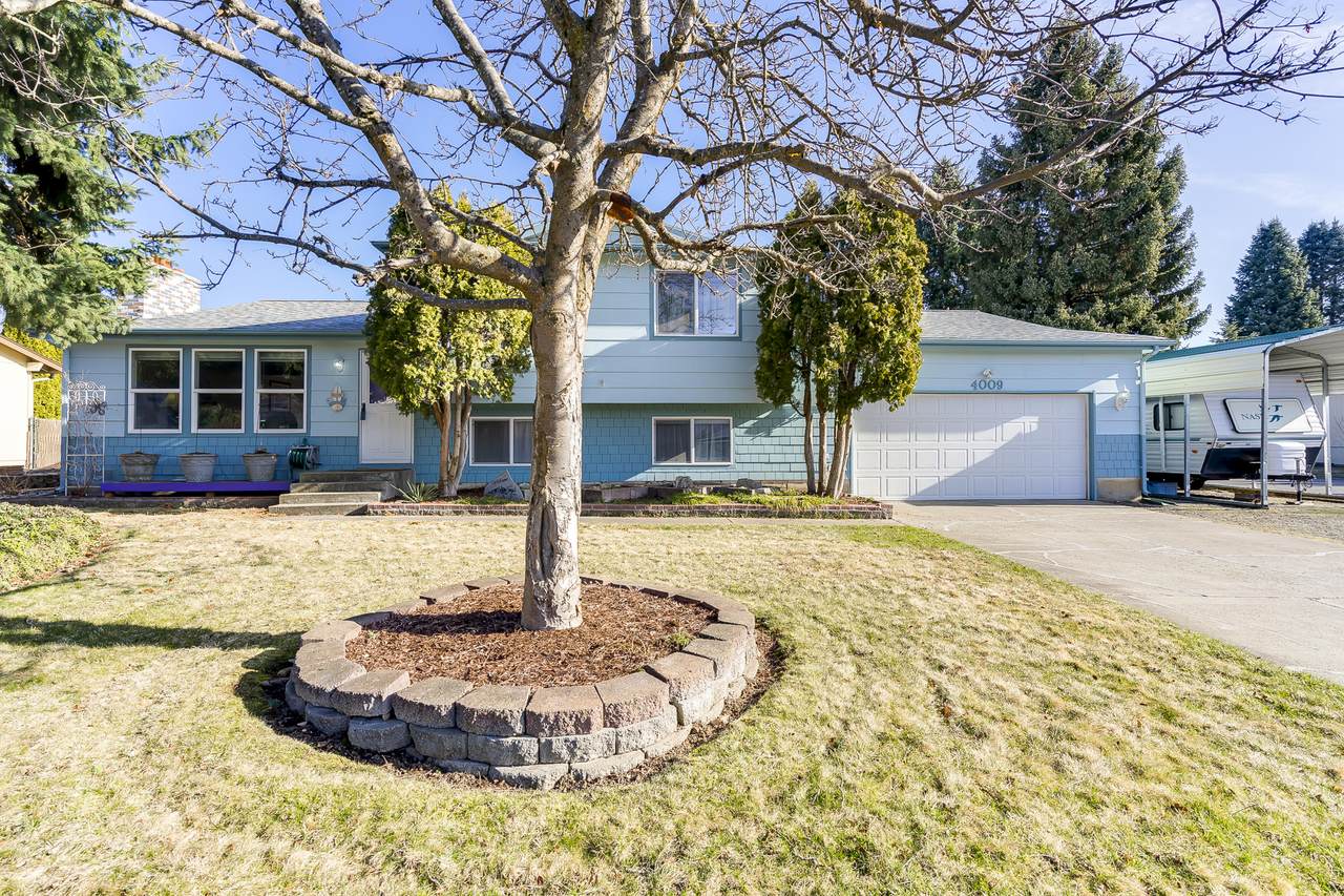 4009 Laurel Ave - Photo 1