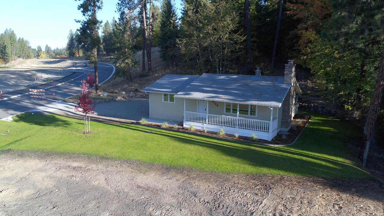 412 Lilac Ln - Photo 1