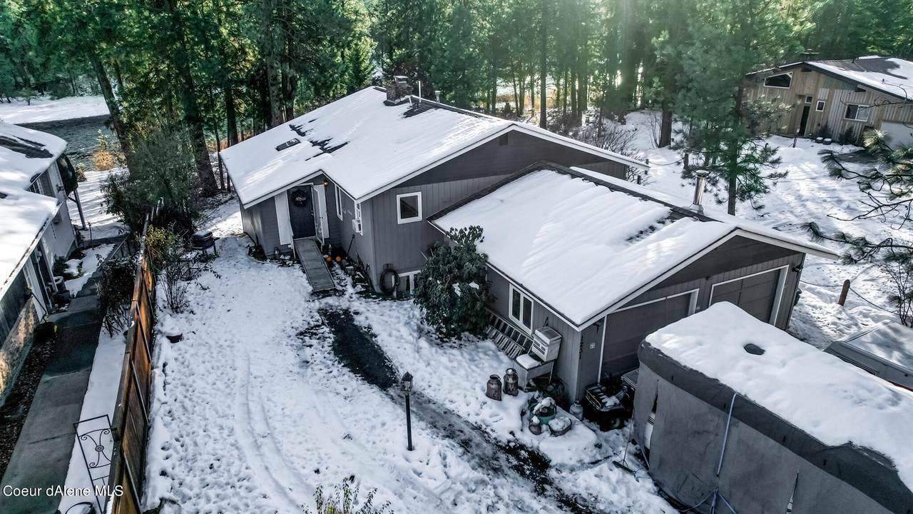 1231 Breezy Way - Photo 1