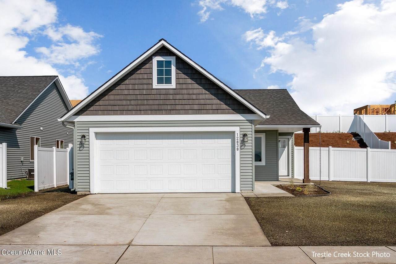 12570 Cavanaugh Dr - Photo 1