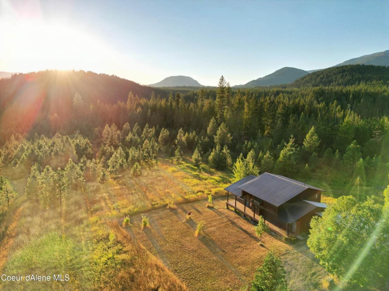 15 Blue Creek Bay Dr - Photo 1