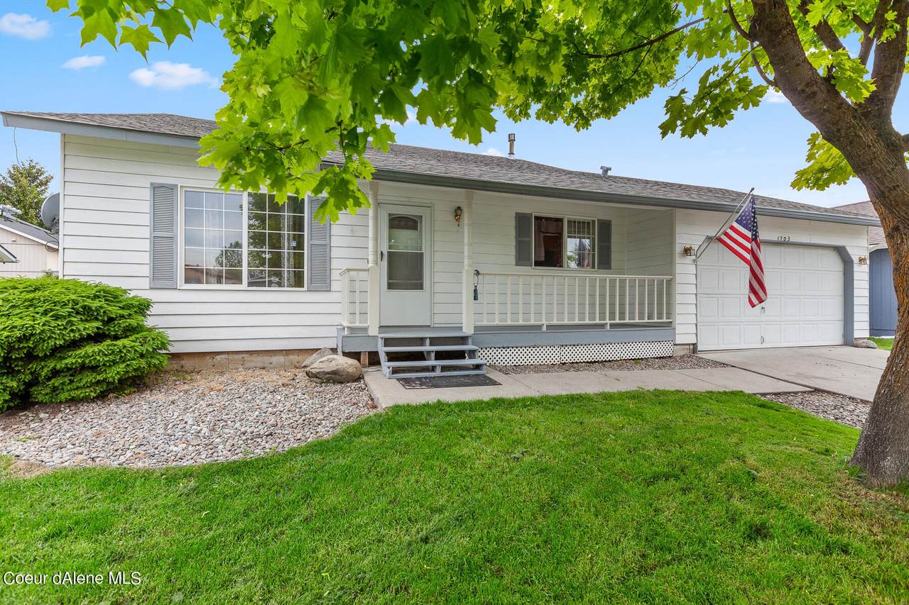 1703 Lea St - Photo 1