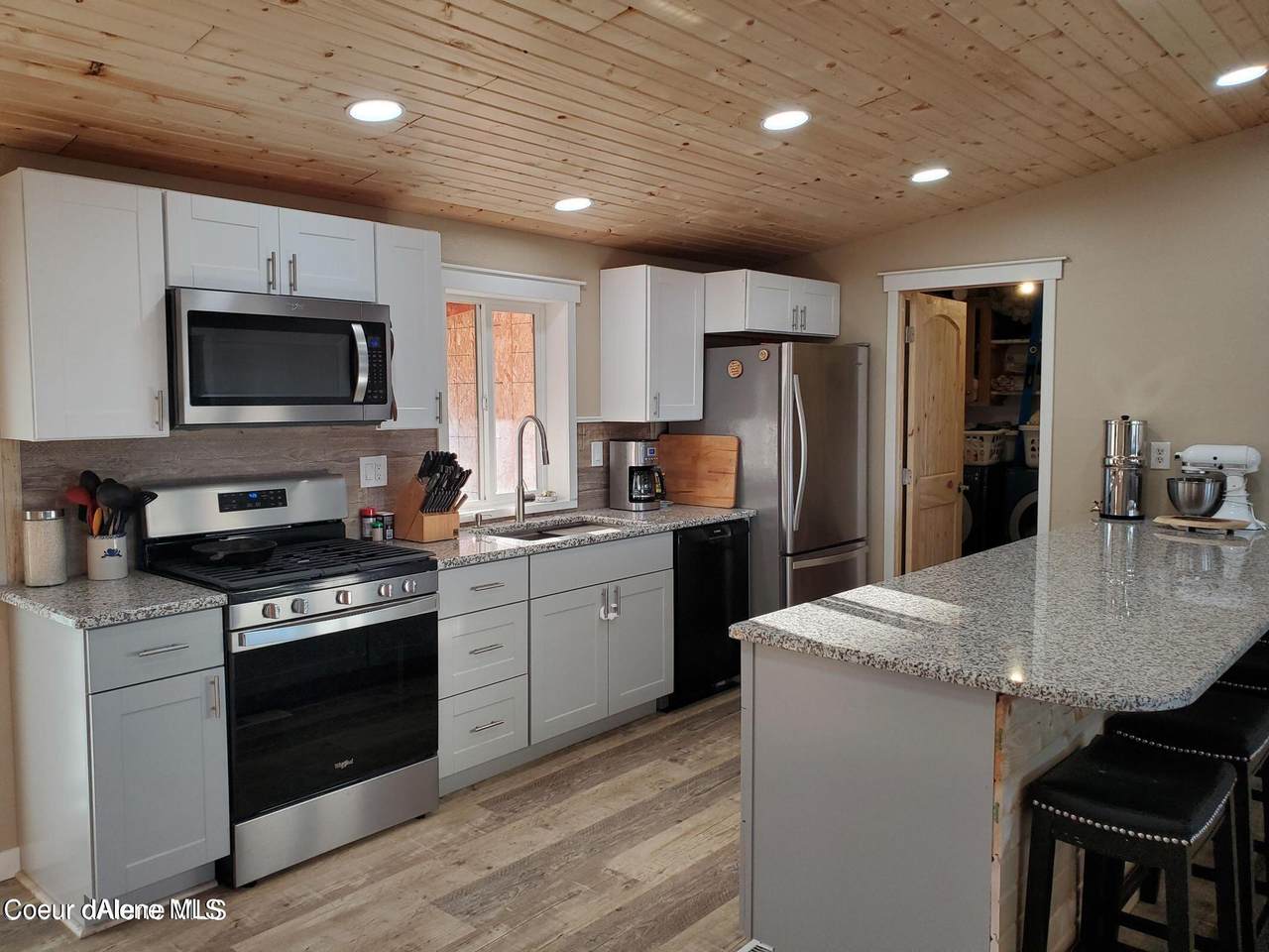 1055 Hwy 5 - Photo 1
