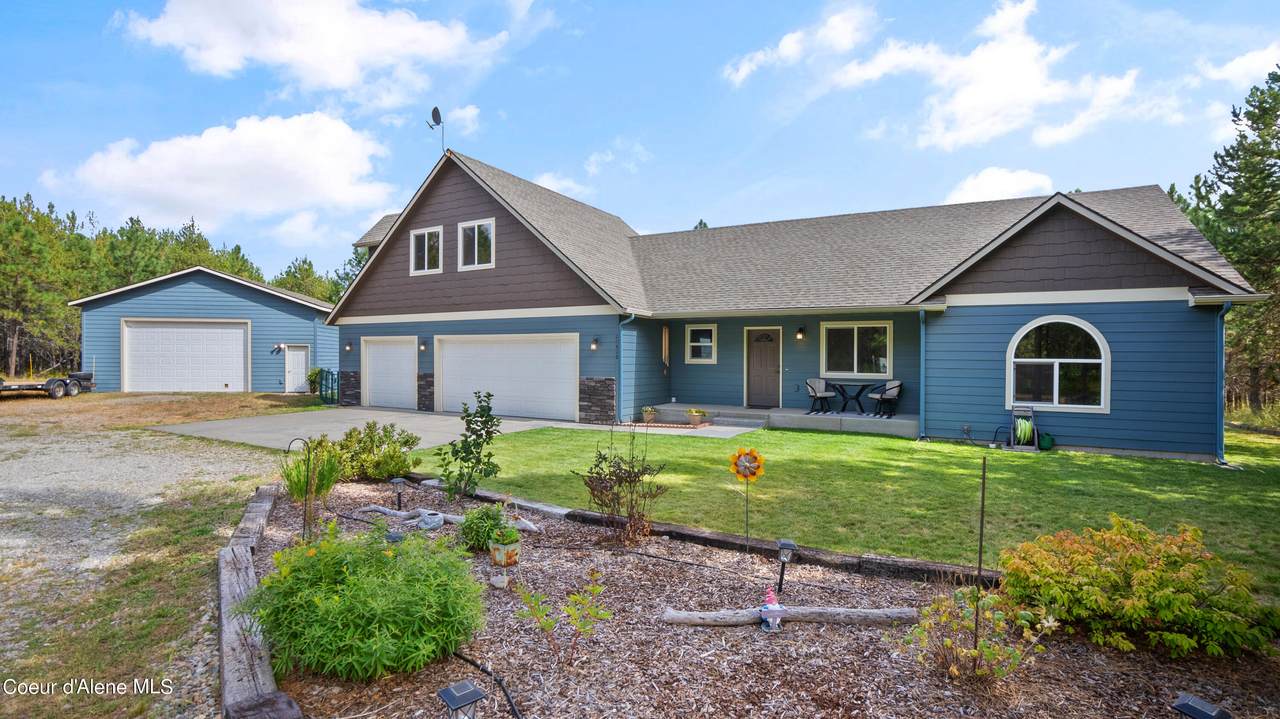 20828 Wandering Pines Rd - Photo 1