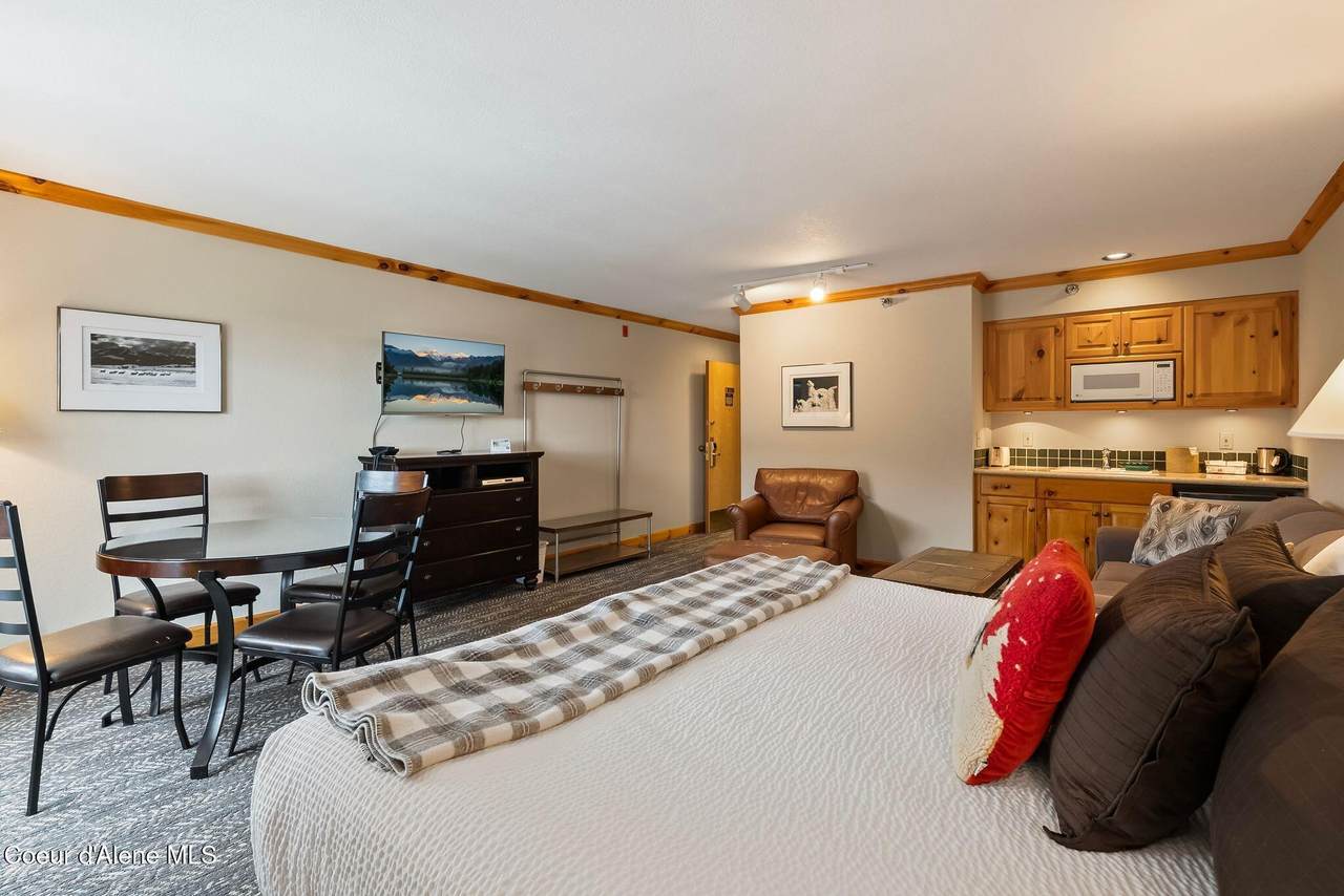 72 Great Escape Rd - Photo 1