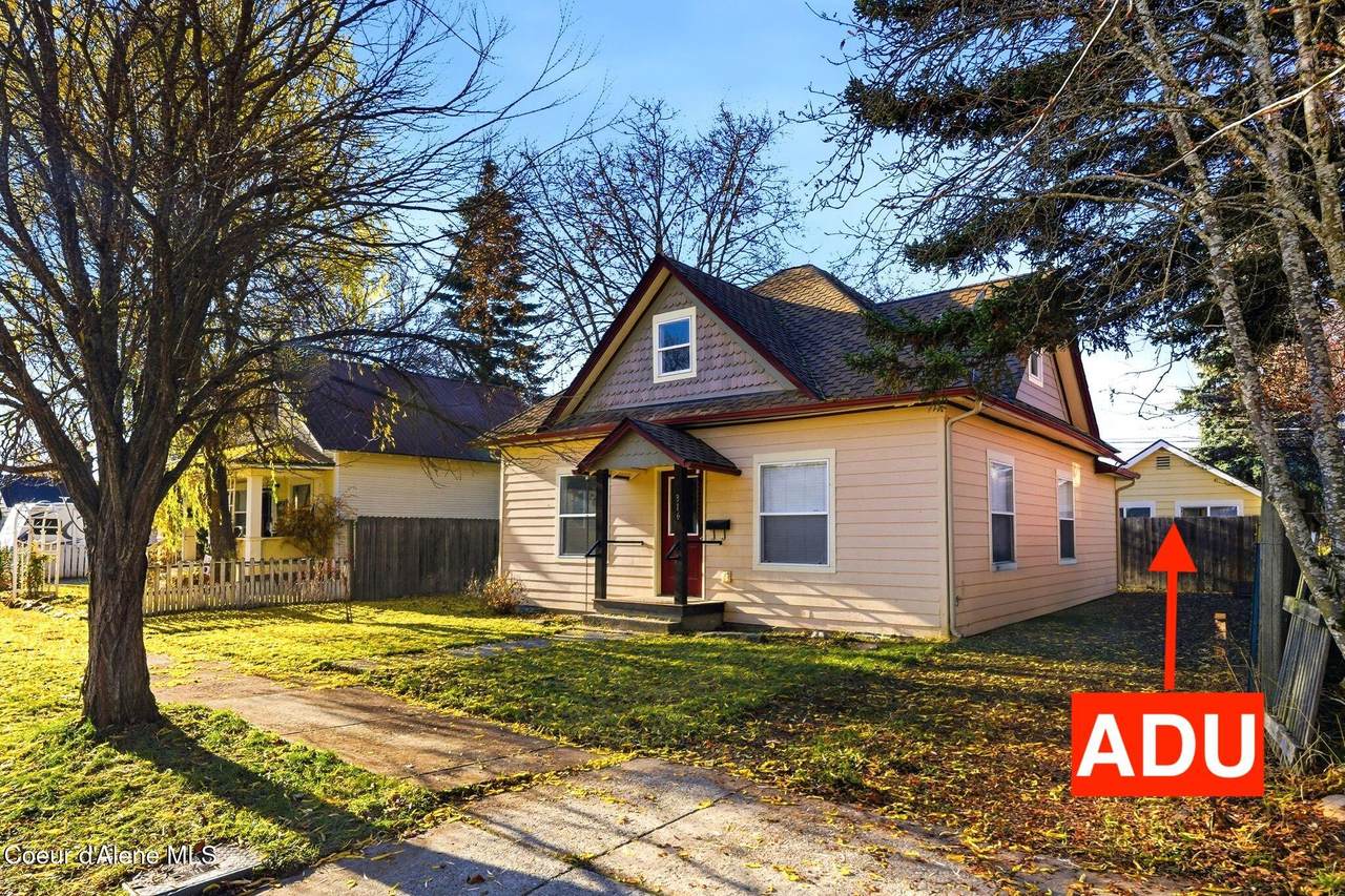 316 Lavina Ave - Photo 1