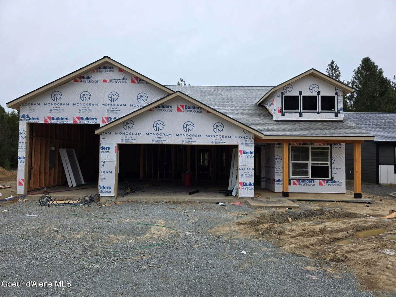 898 Valley St - Photo 1