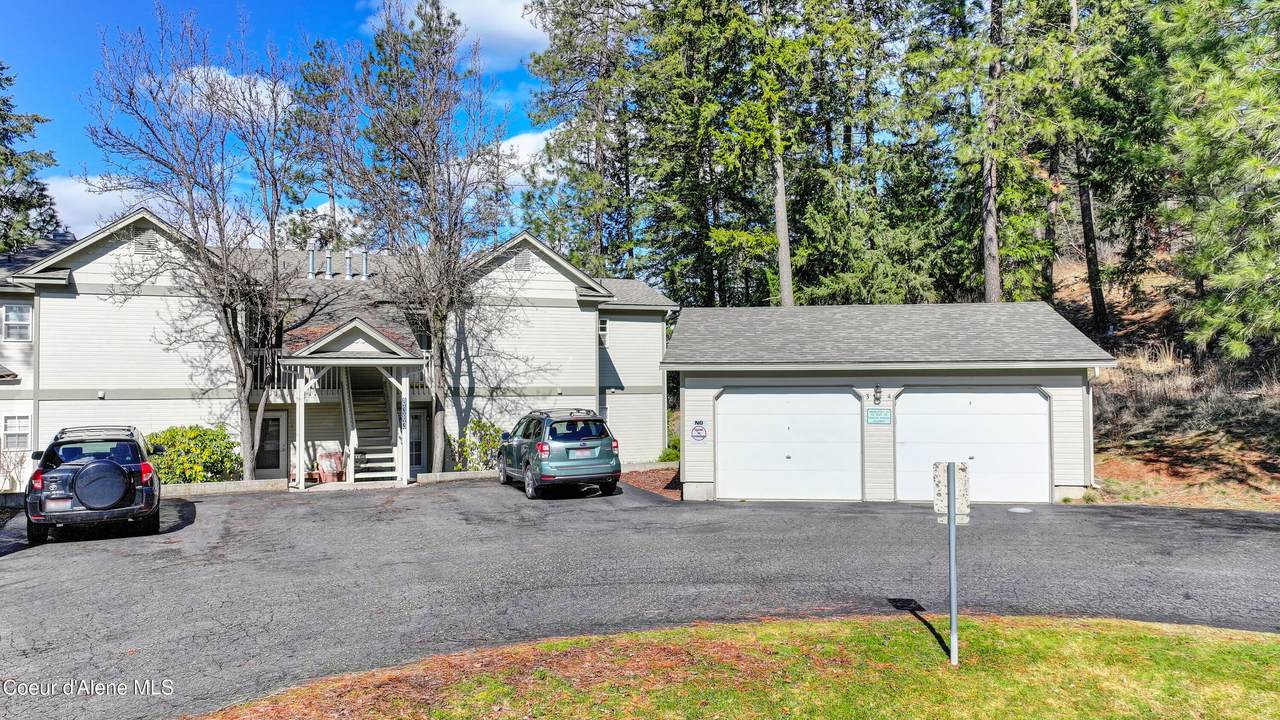 8383 Village Dr - Photo 1