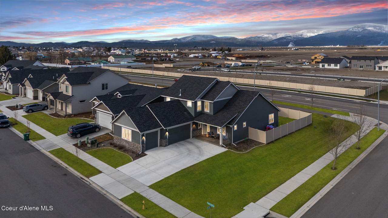 3366 Cyprus Fox Loop - Photo 1