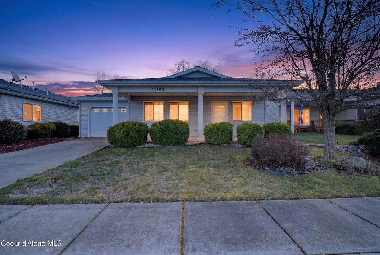 13596 Kings Canyon Rd - Photo 1