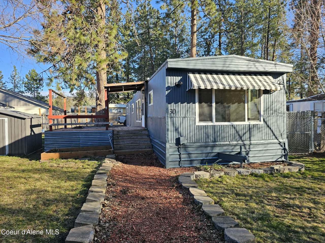 4301 Maplewood Ave - Photo 1