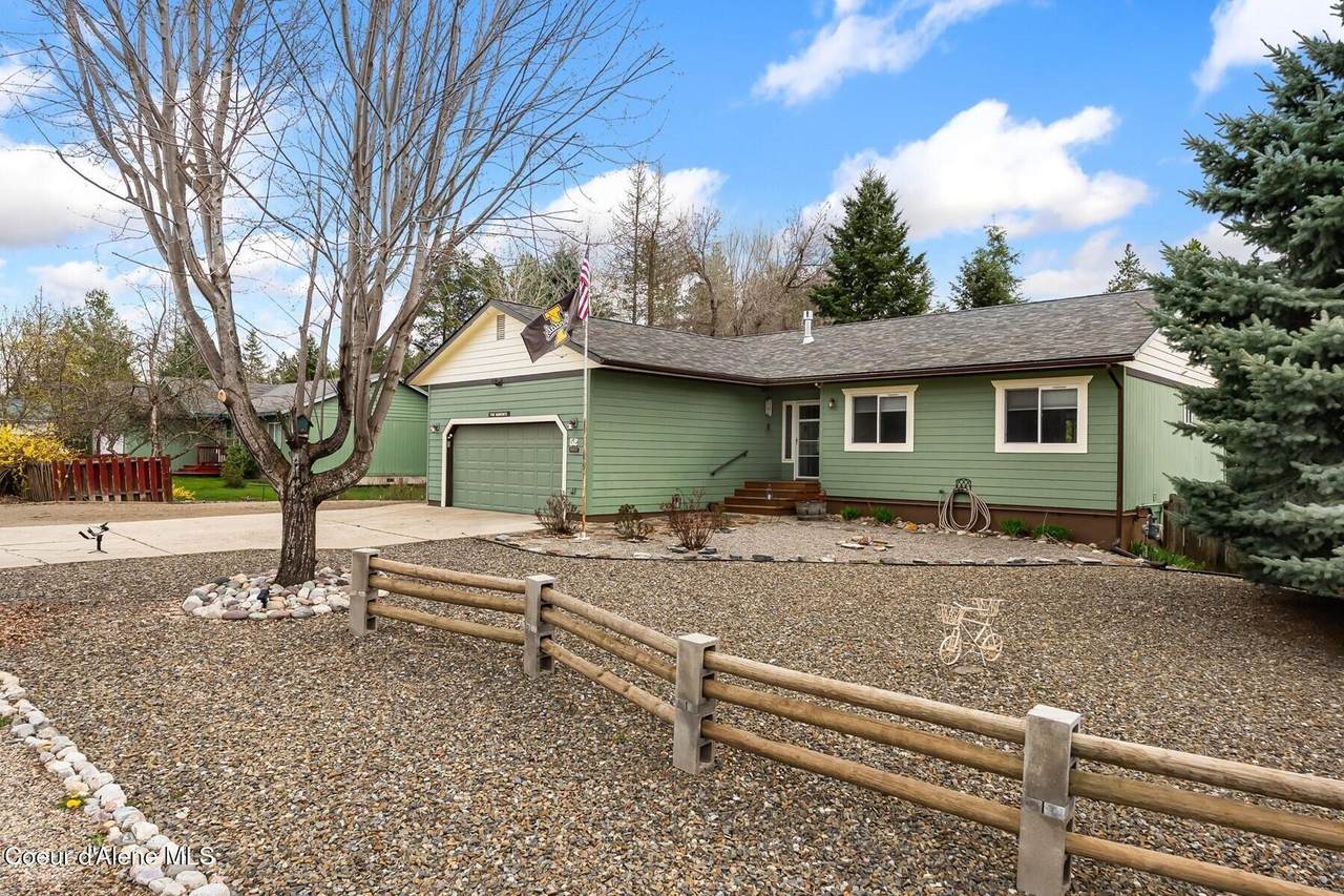 52 Robin Dr - Photo 1