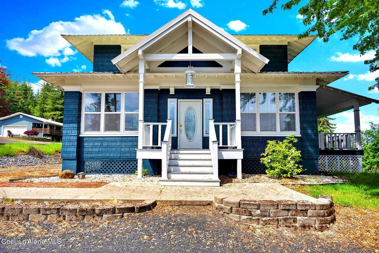 1002 Highland Ave - Photo 1