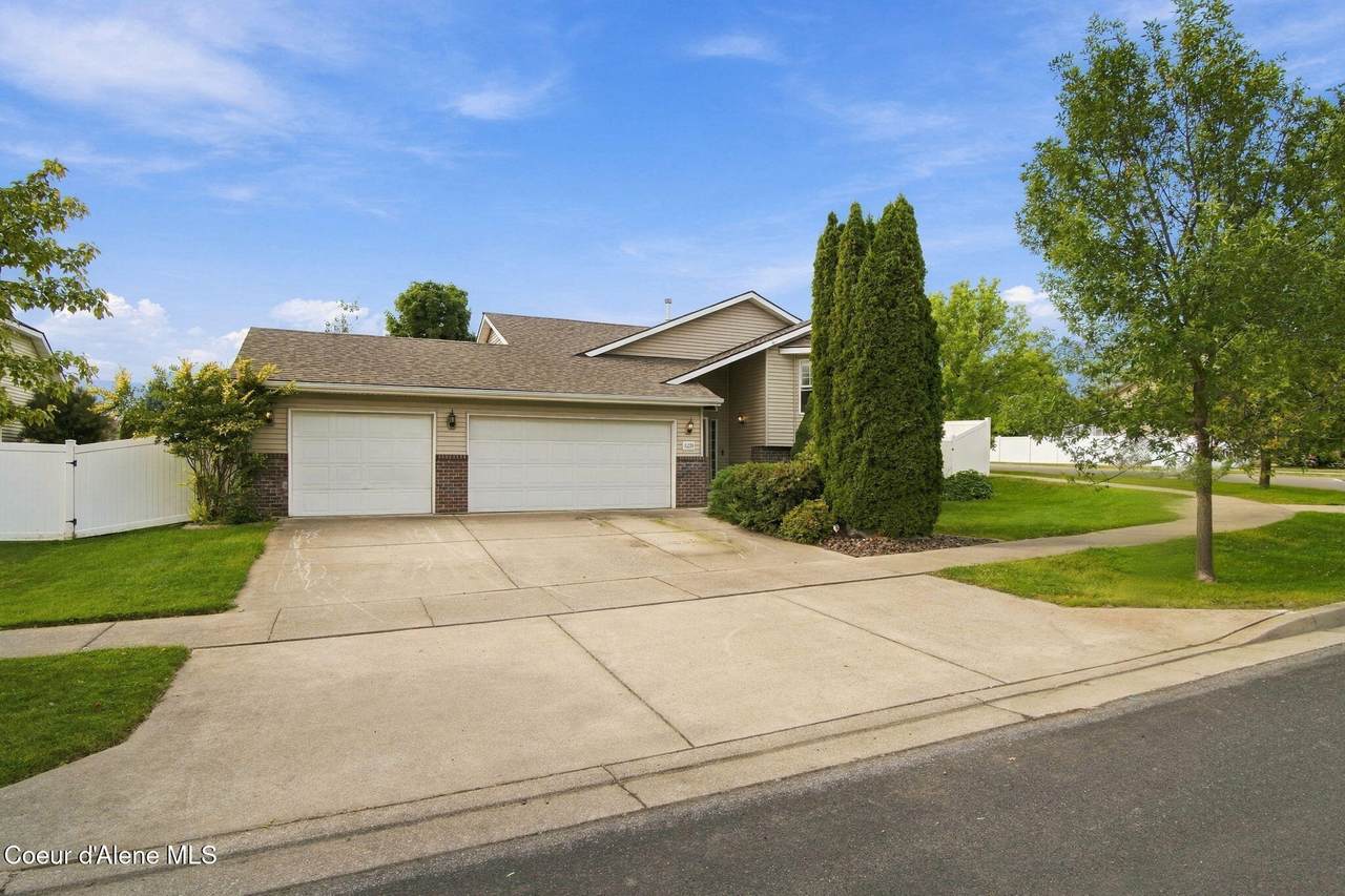 8220 Salmonberry Lp - Photo 1