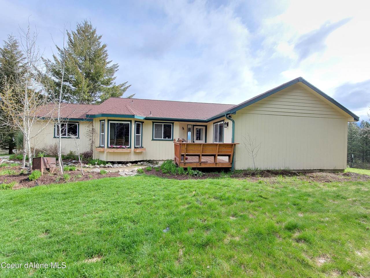 2635 Cocolalla Loop Rd - Photo 1