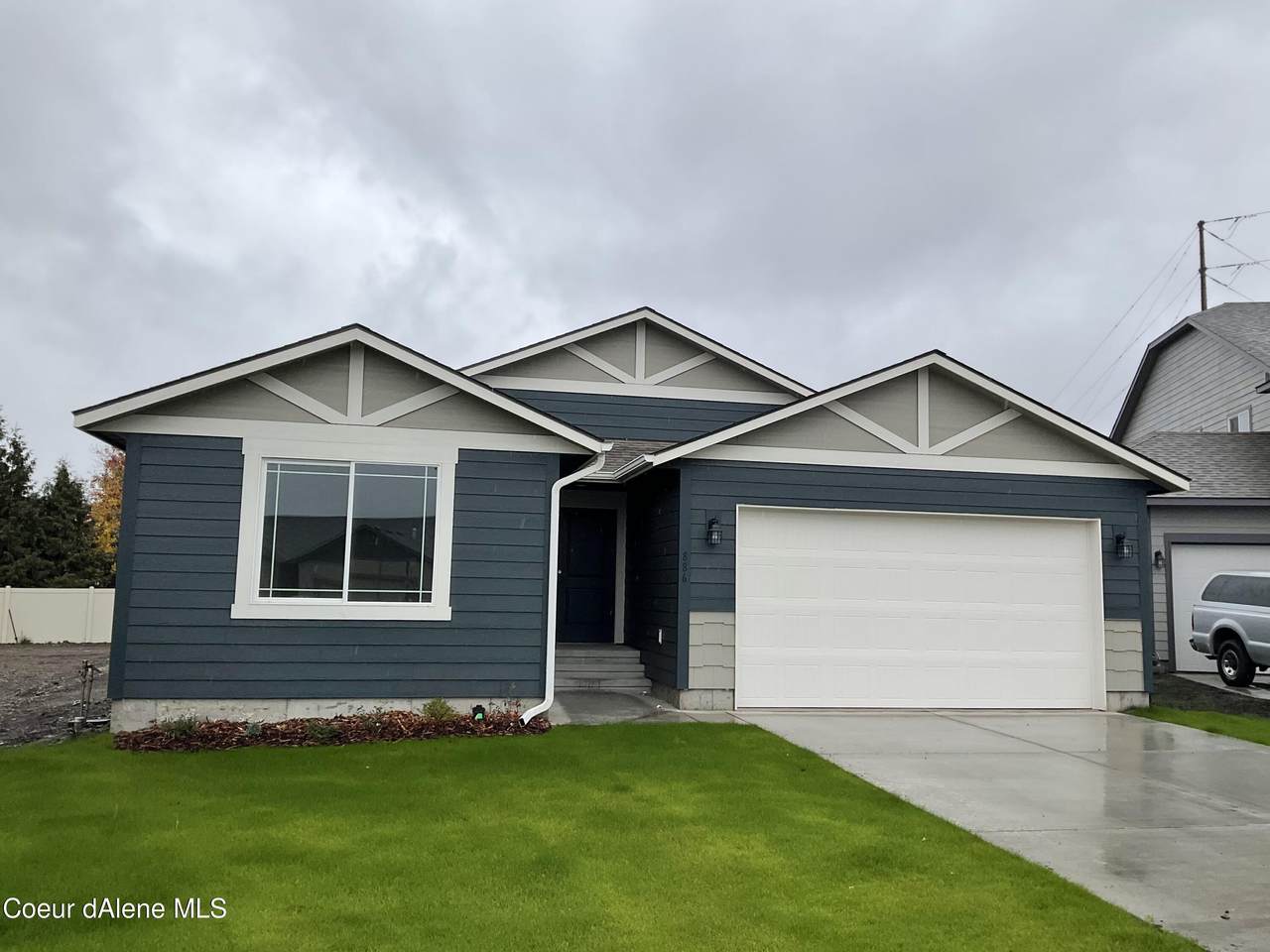886 Allenby Ct - Photo 1