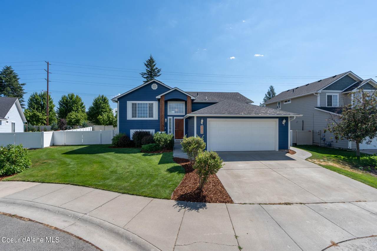 6569 Soldier Creek Ave - Photo 1