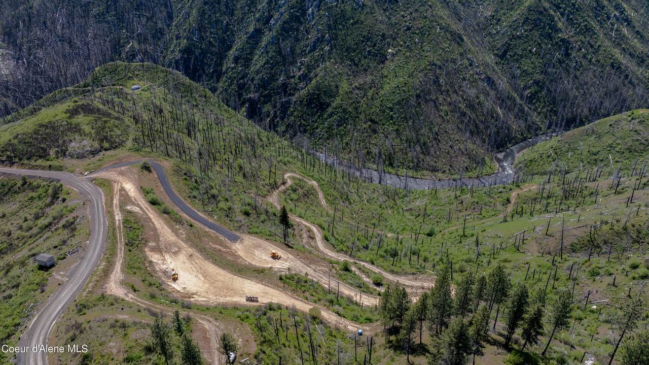 2912 Lolo Creek Rd - Photo 1