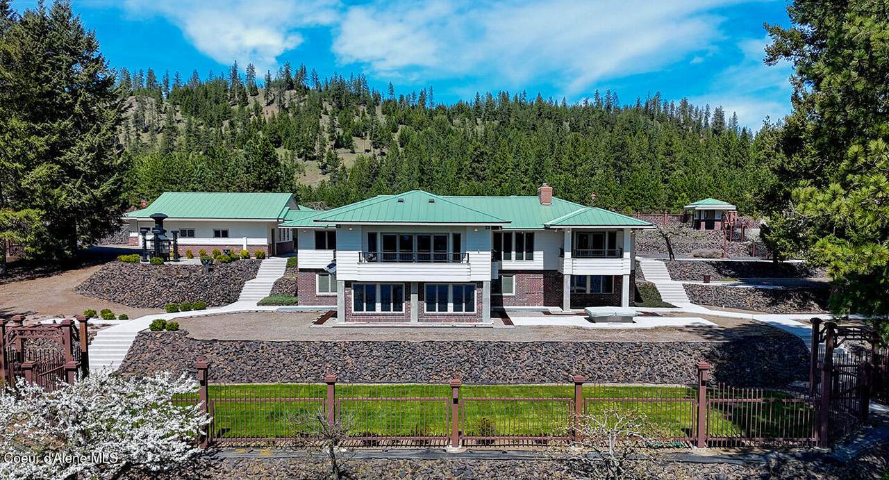 111 Greggs Road - Photo 1