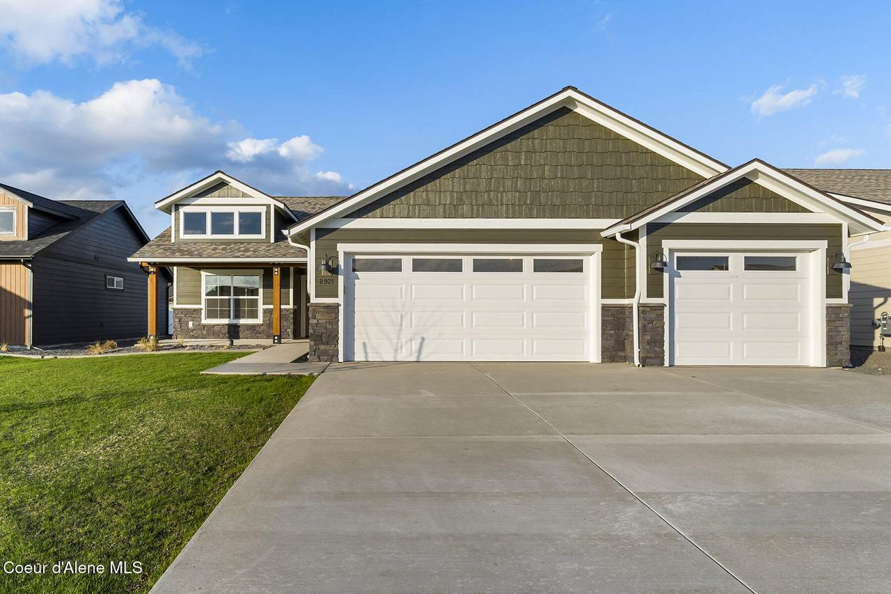 8921 Cultivator Ave - Photo 1