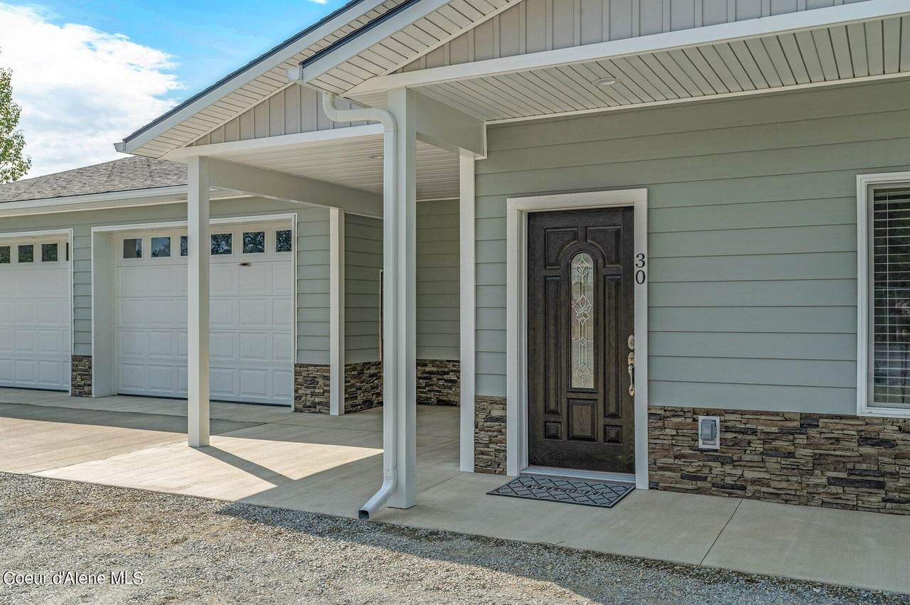 30 Huckleberry Ave - Photo 1