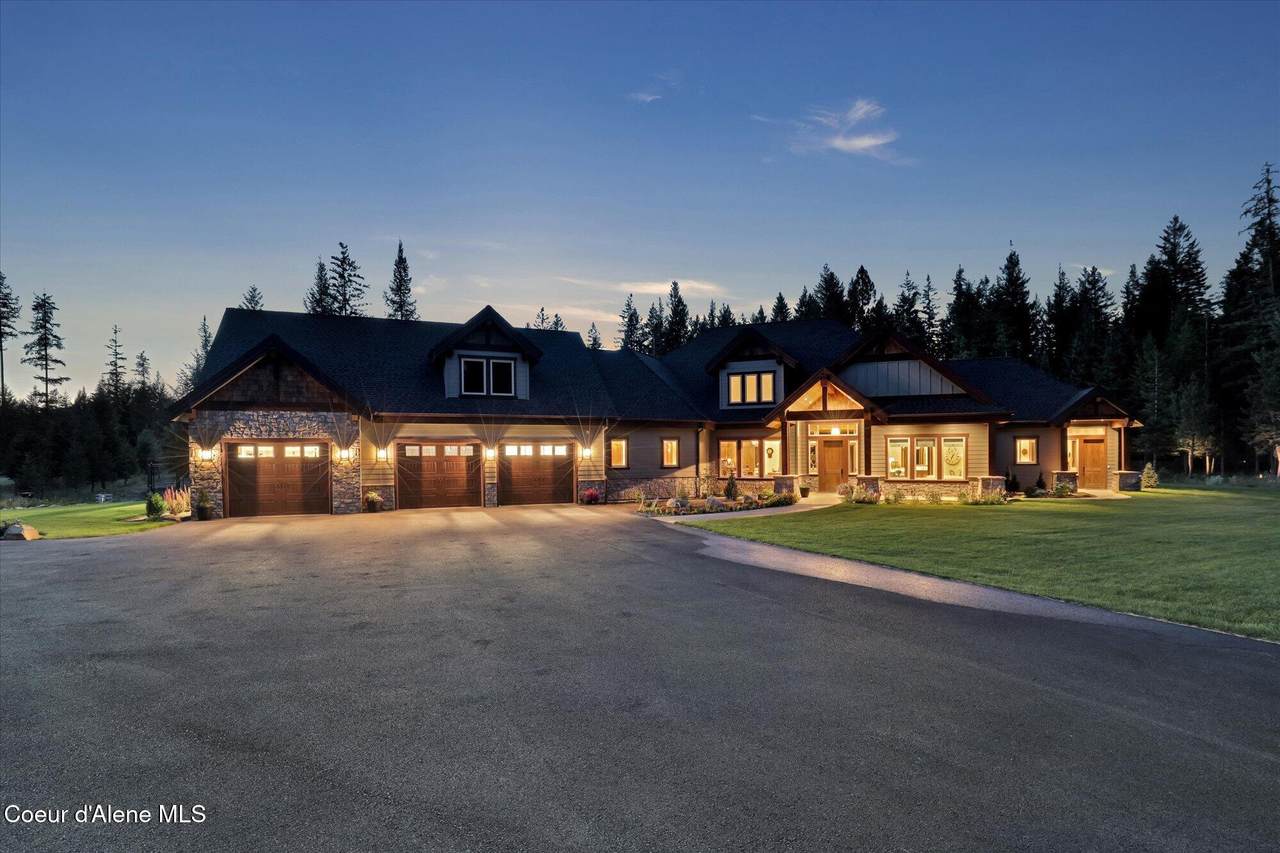 1237 Amulet Cir - Photo 1