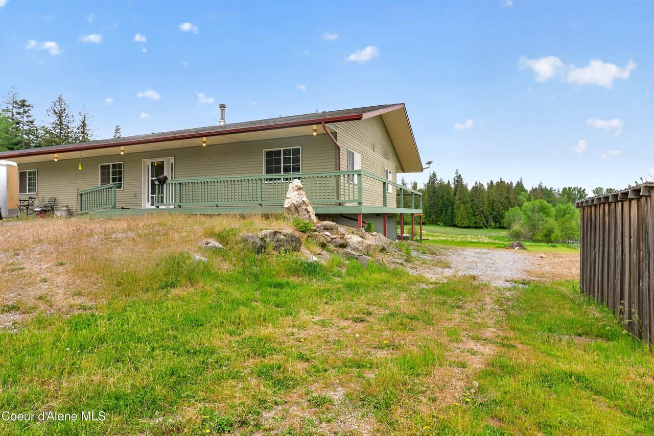 1025 Old Priest River Rd - Photo 1
