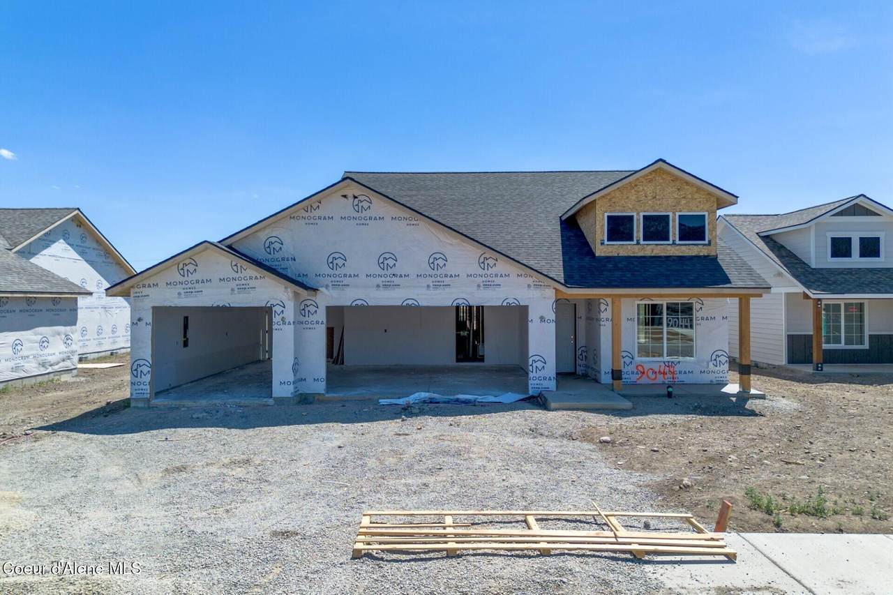 9044 Cultivator Ave - Photo 1