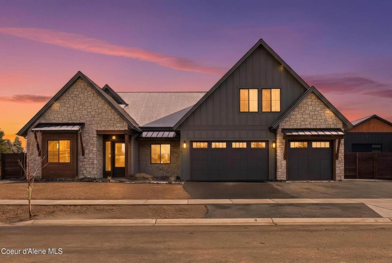 11036 Armonia Way - Photo 1