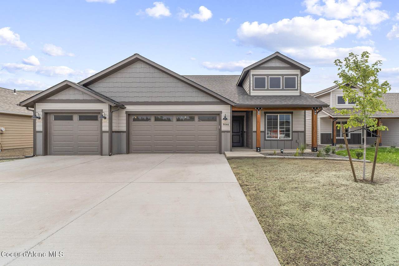 9044 Cultivator Ave - Photo 1