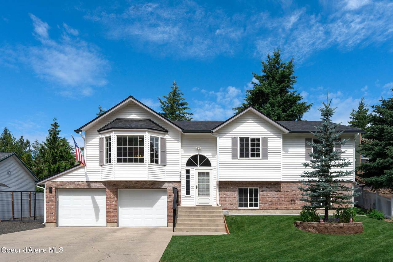 8585 Audubon Dr - Photo 1