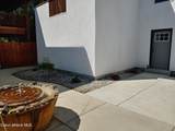 1106 Larch St - Photo 11