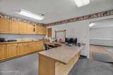 19587 Riverview Dr - Photo 15